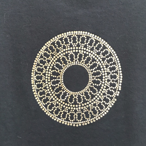 ISSAC'S DESIGNS CASUALS RHINESTONE TUNIC - Picture 3 of 4